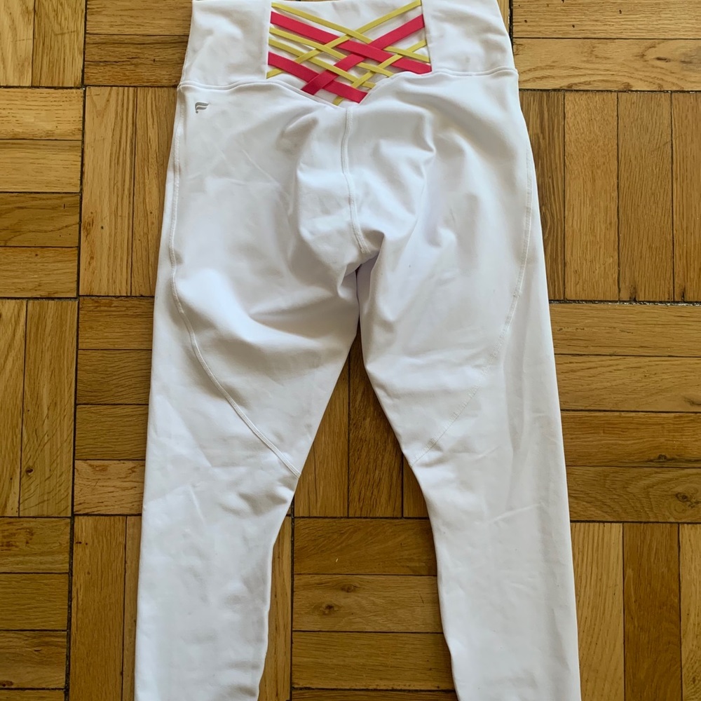 Never Worn Fabletics “The Boost II 7/8” Leggings